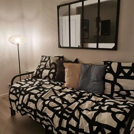 Studio Cosy Et Renove A 2 Pas Gare Centre - Rue Apartment