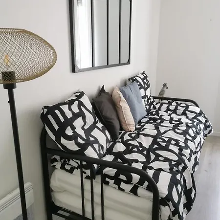 Studio Cosy Et Renove A 2 Pas Gare Centre - Rue